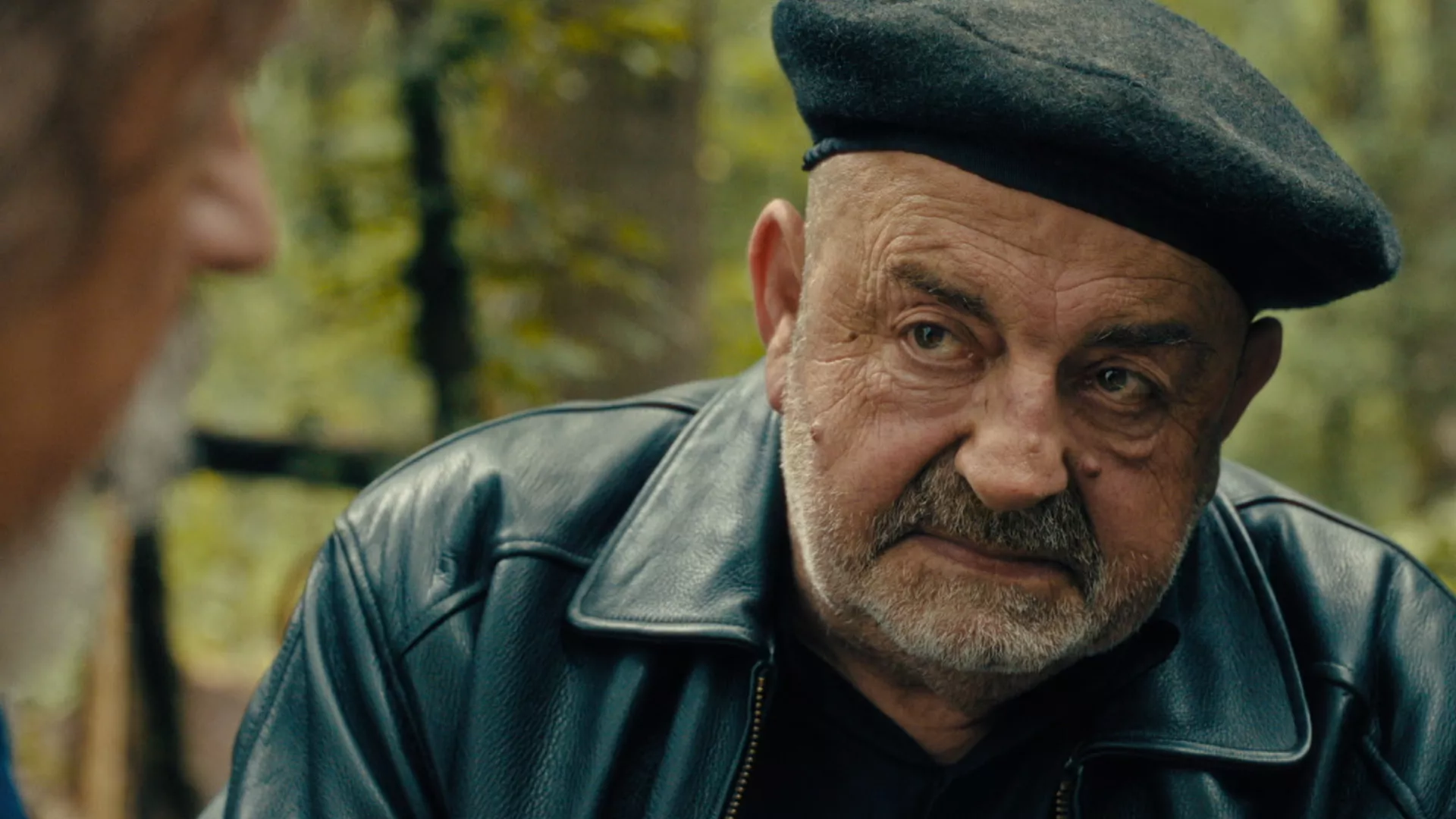 Руски конзул (2024) (2. епизода)
