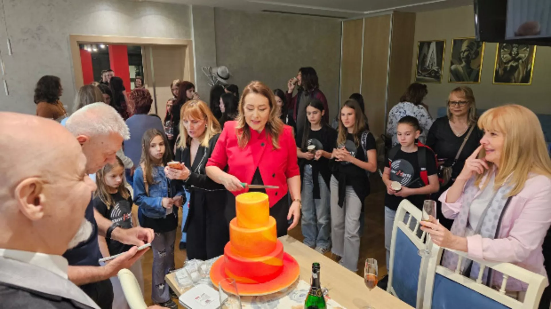 Magazin Srbija na vezi