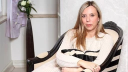 ТВ лицa: Уметници на местима где су наступали (R)
