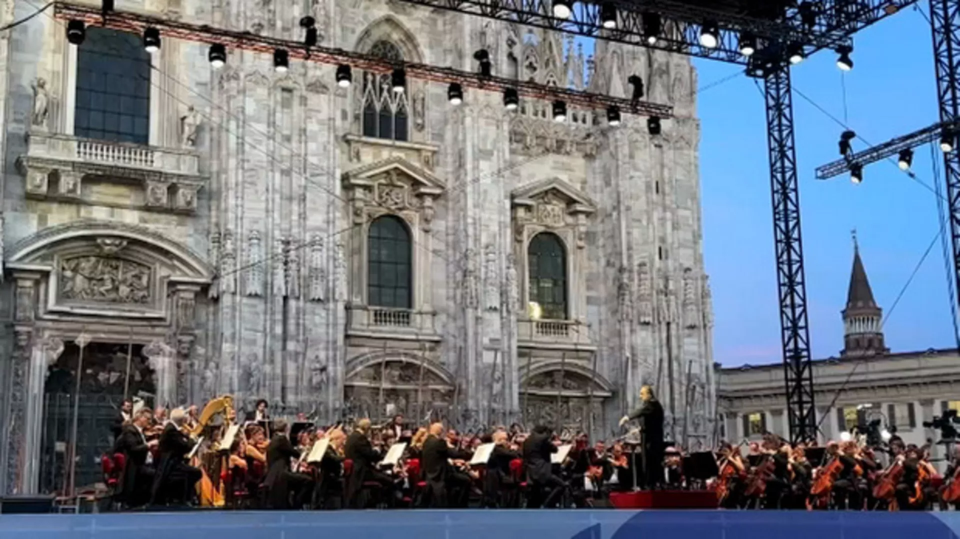 Koncert za Milano (R)