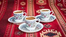 Етно џез авлија – Синан Алимановић