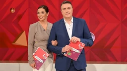 Шареница: Кућа на камену