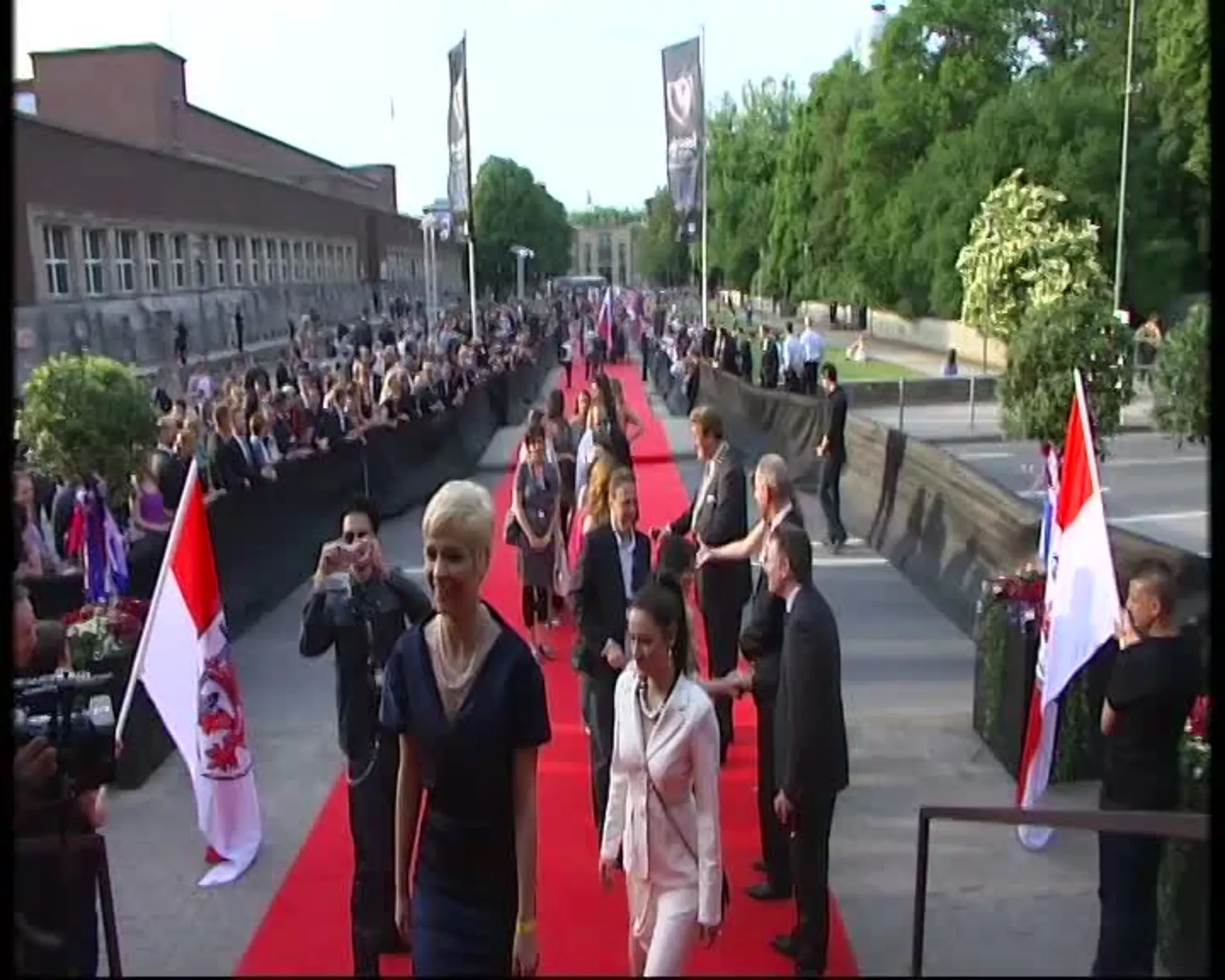 Pesma Evrovizije 2011, specijal – Nina