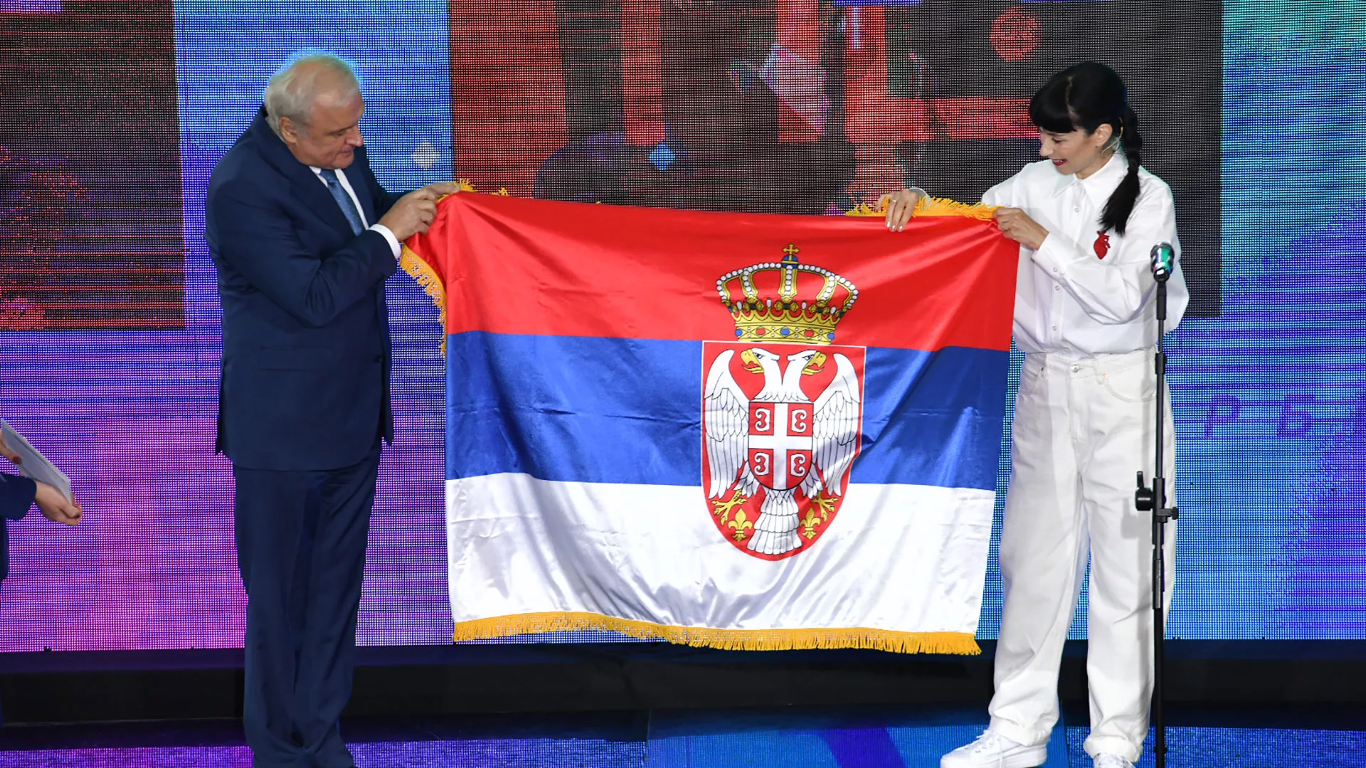 Konstrakta, srećno!