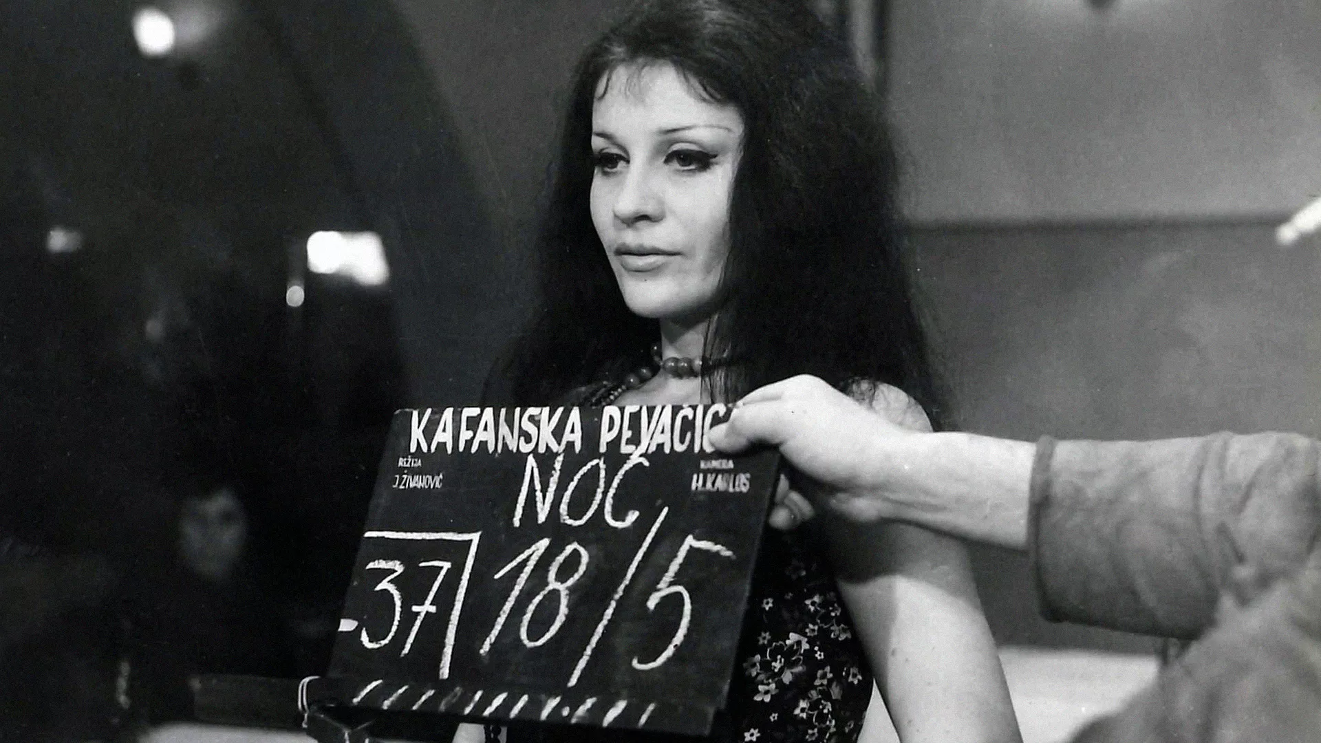 I Bog stvori kafansku pevačicu (1972)