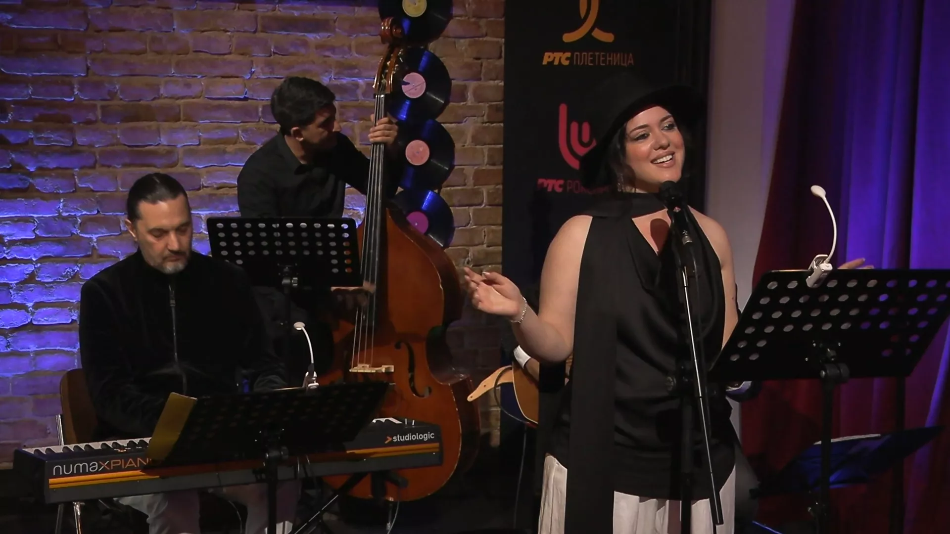 Scena: Veče fado muzike