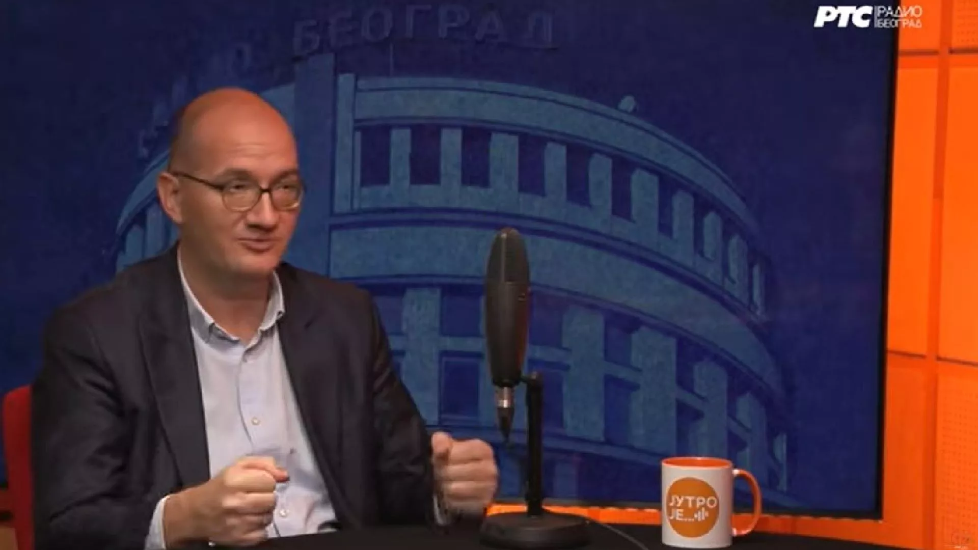 Jutro je - Bojan Stanić
