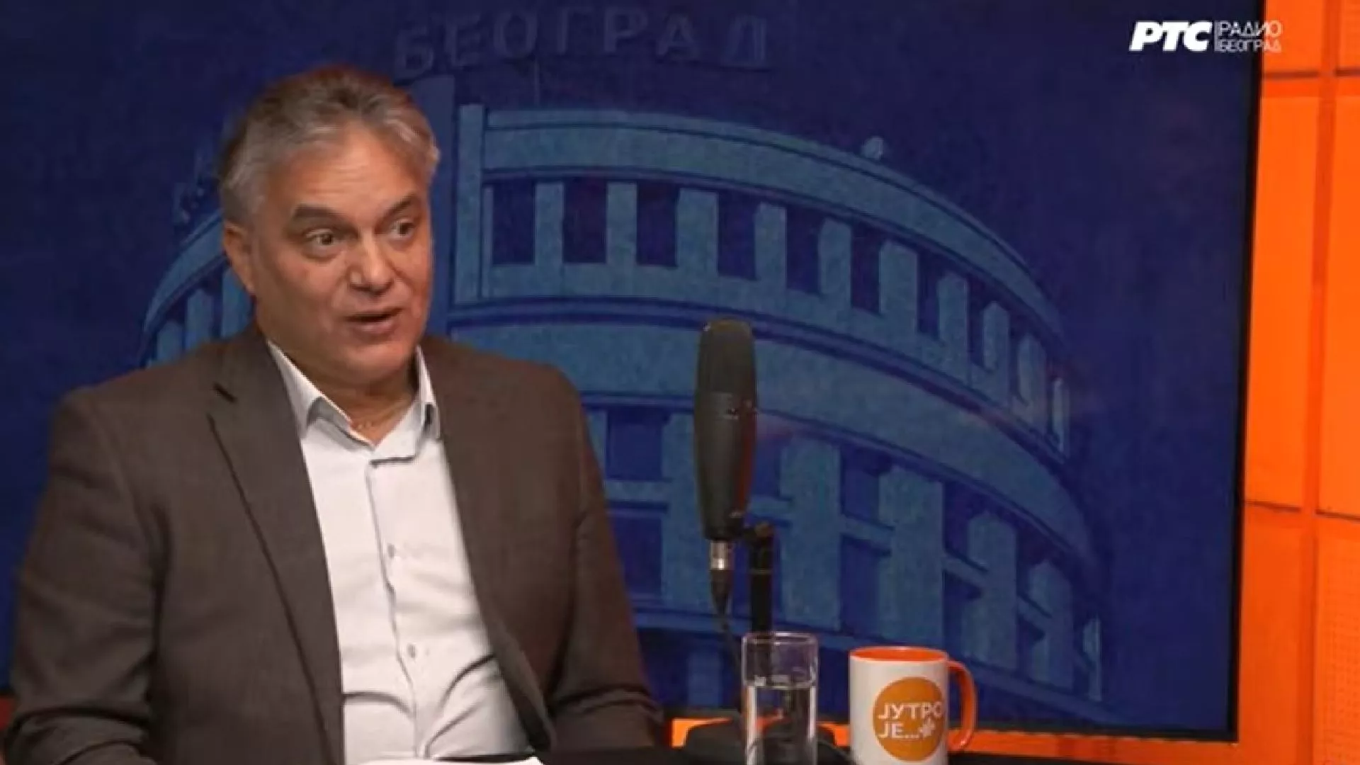 Jutro je - Boris Ćorović