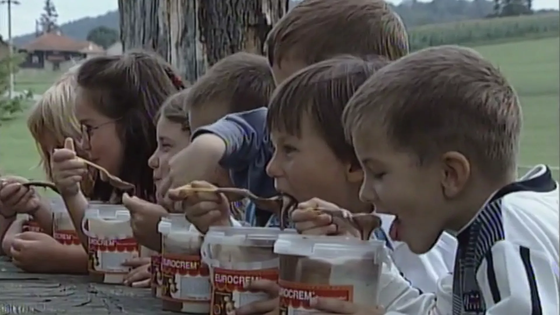 Kocka kocka kockica – Kad upadne kašika u krem