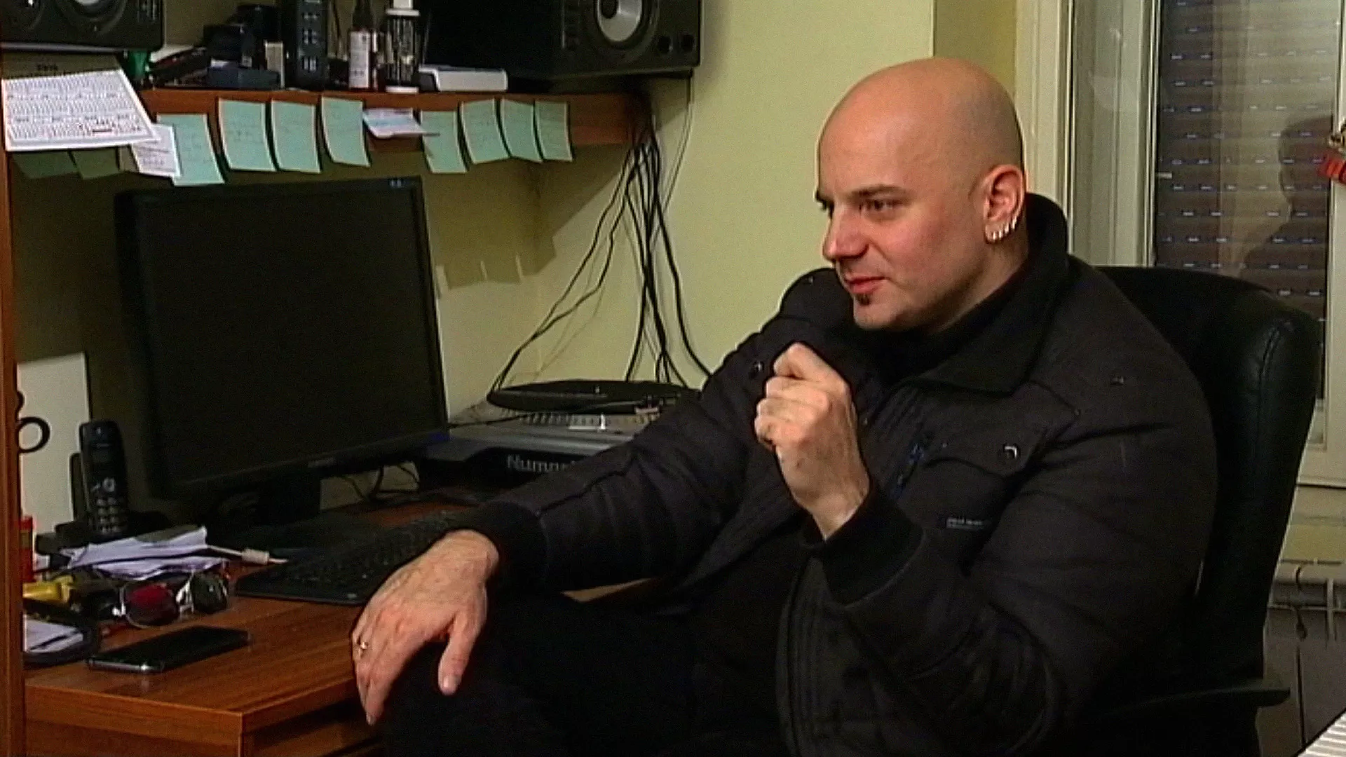 Професионалци: Александар Седлар - композитор, диригент, мулти инструменталиста и продуцент