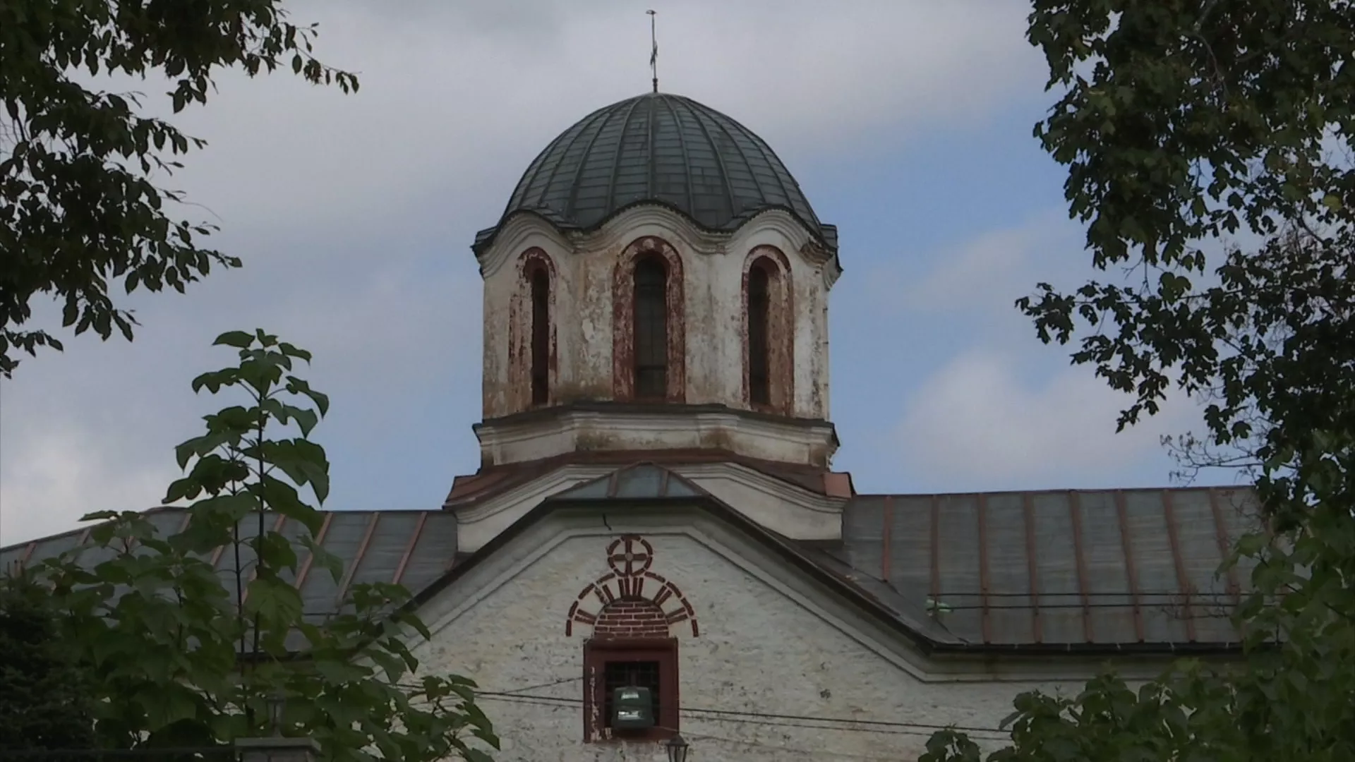Квадратура круга: Српски белези у Битољу