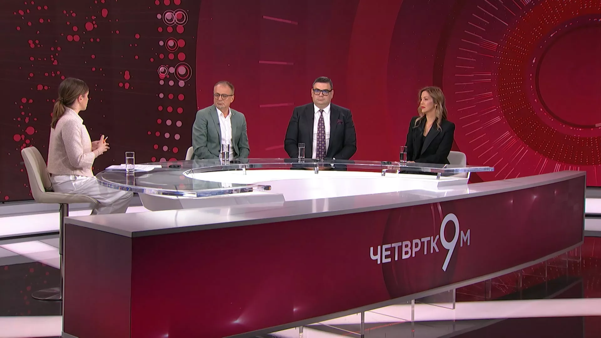 Четвртком у 9: Мрдићеви закони - хитно усвајање и хитна измена