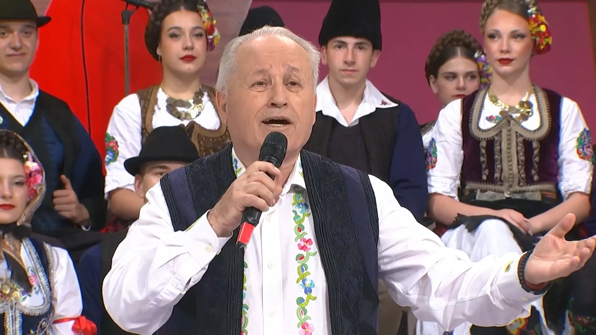 Раша Павловић – Свуд ме дирај ал у срце немој