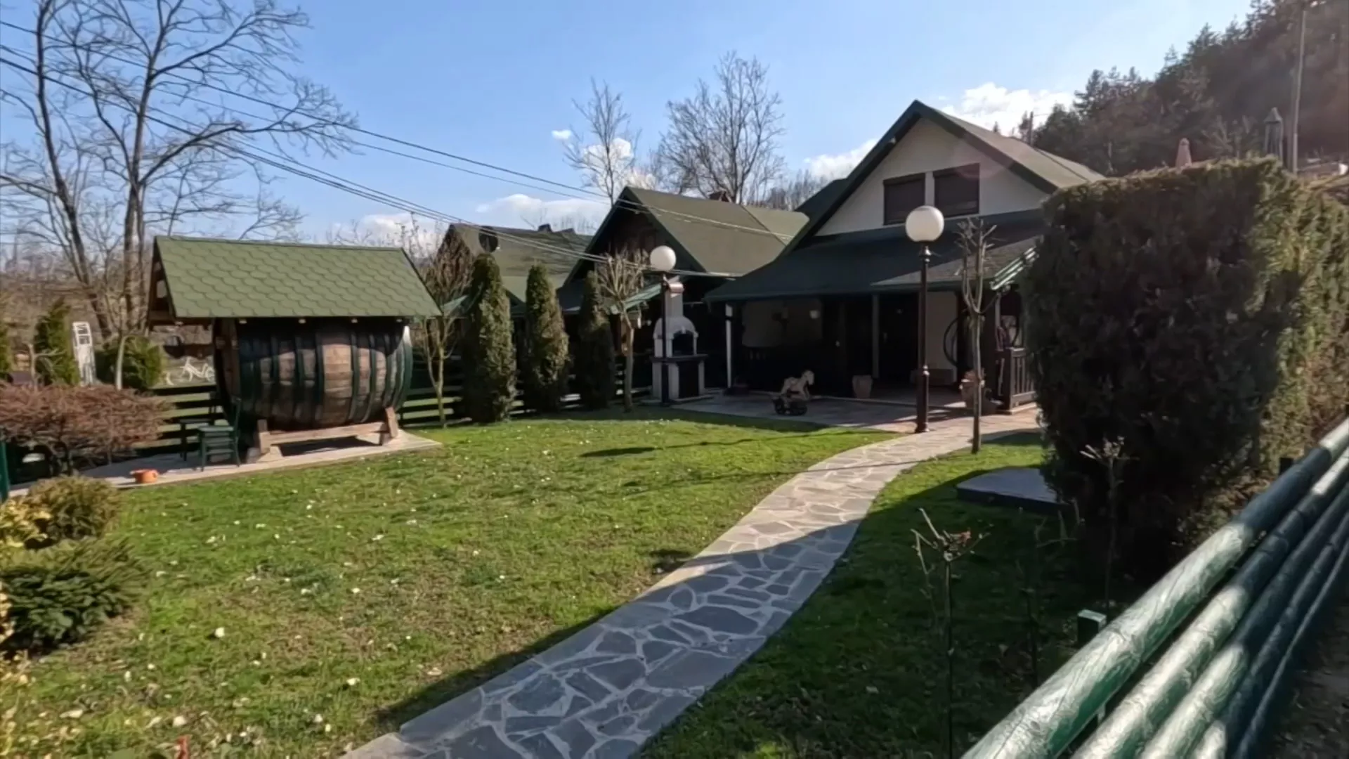 Znanje imanje: Mladenci