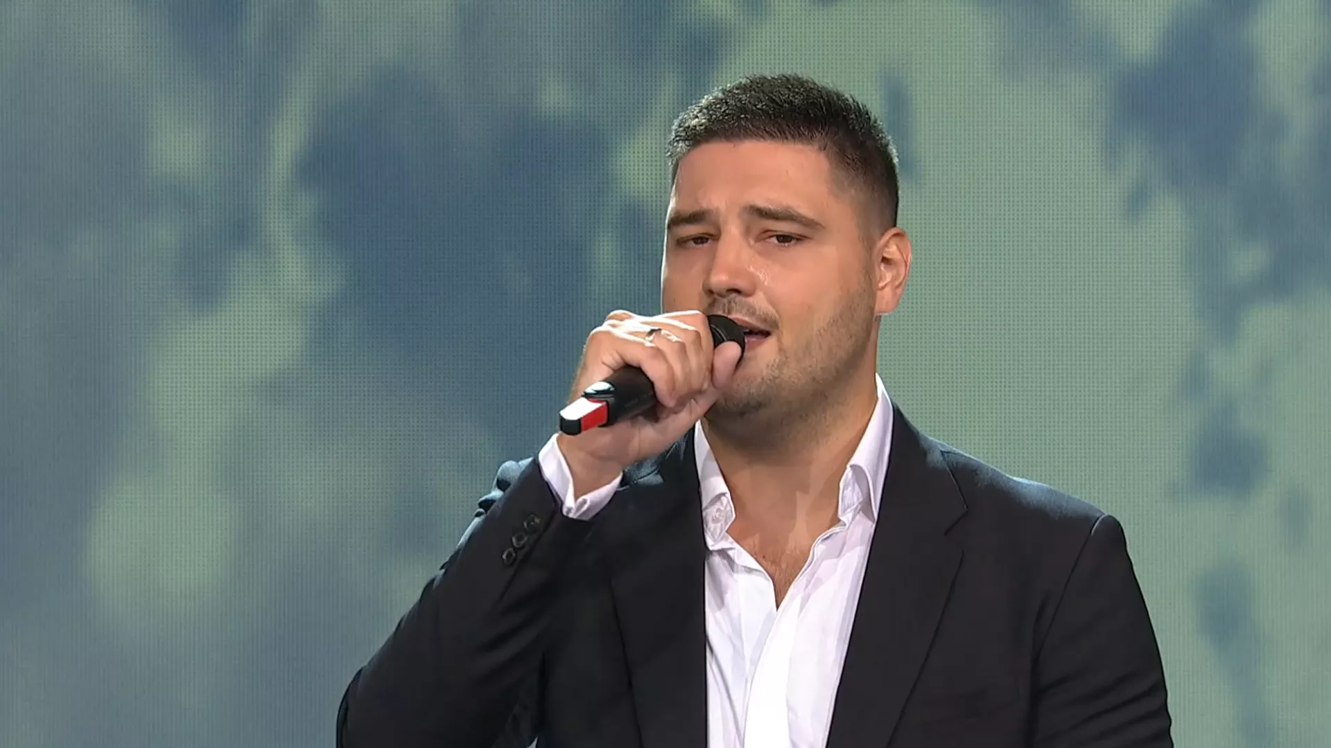 Ljubomir Perućica – Crni oblak