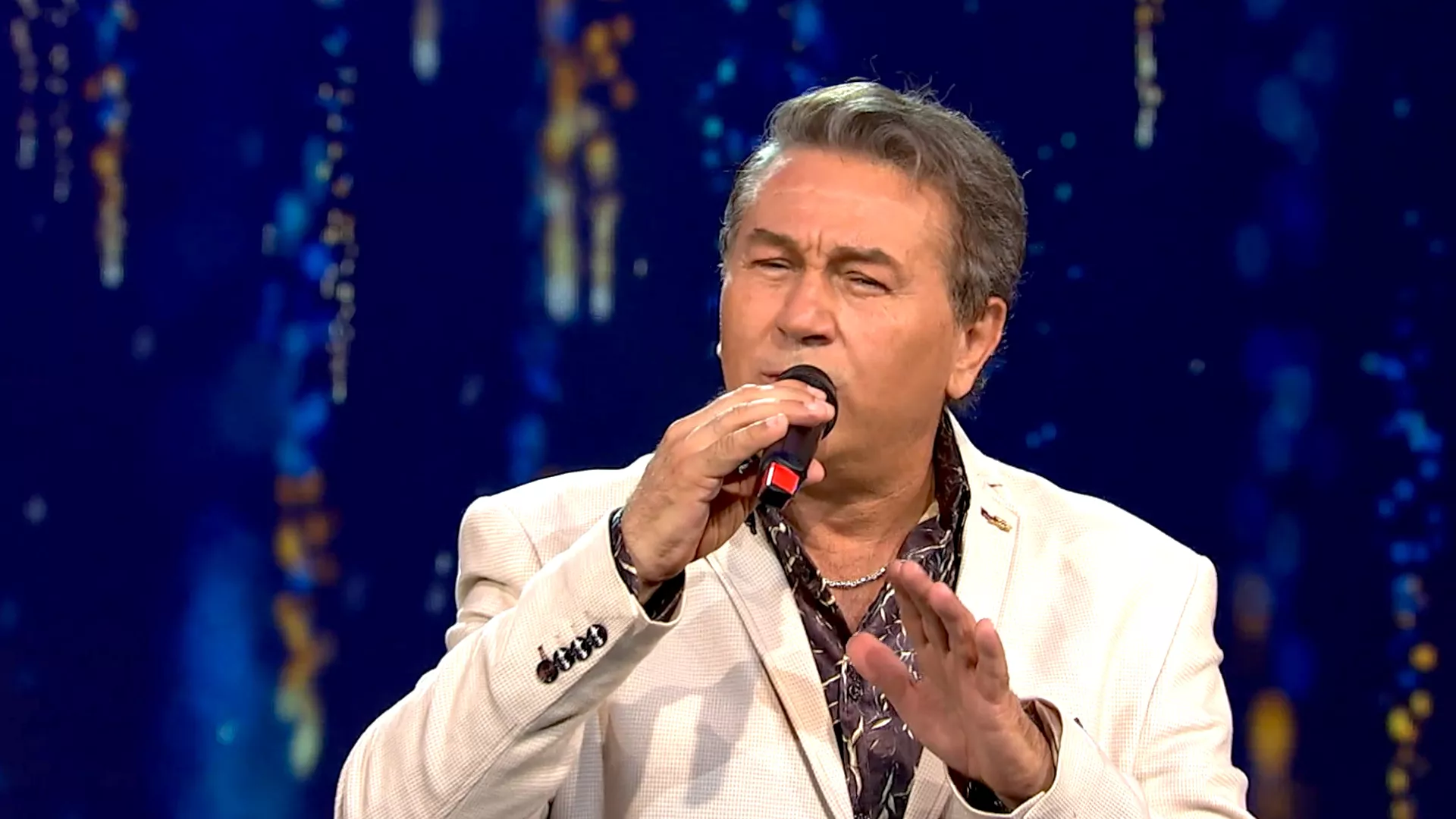 Halid Muslimović – Dunjo moja sa ormara